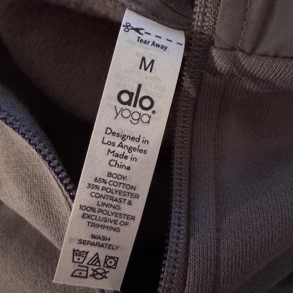 ALO Yoga On The Go Zip Up Hoodie Sweatshirt in Purple Dusk Size Medium - Picture 9 of 10